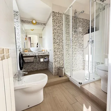 Francyfancy 2 - Il Design In Centro Appartement *