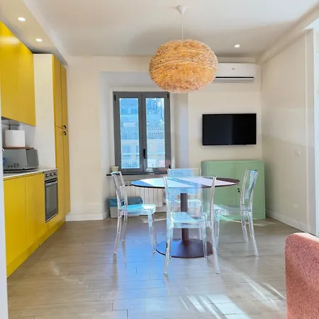 Francyfancy 2 - Il Design In Centro Appartement
